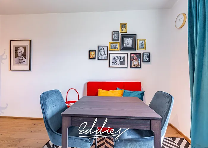 Eddie\'S Design Apartments